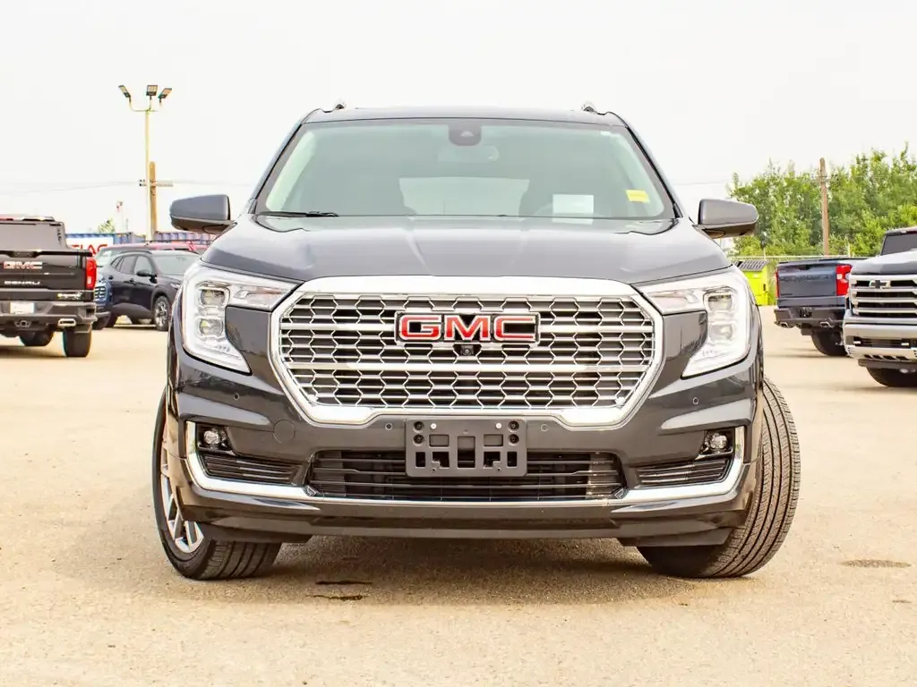 GMC Terrain 2022 photo 2