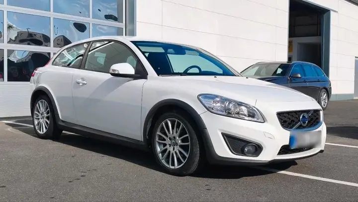 Volvo C30