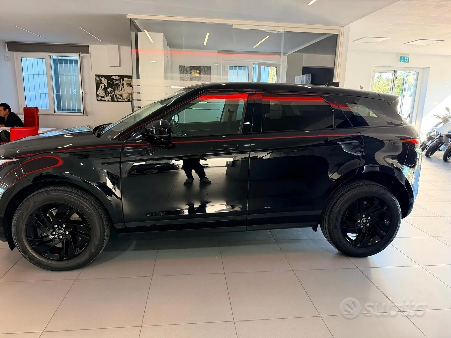Land Rover Range Rover Evoque 2021 photo 4