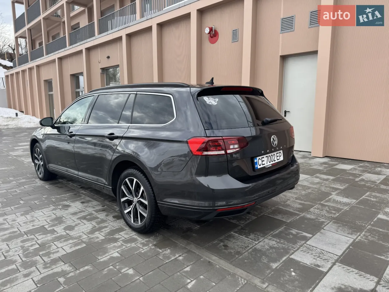 Volkswagen Passat 2020 photo 5