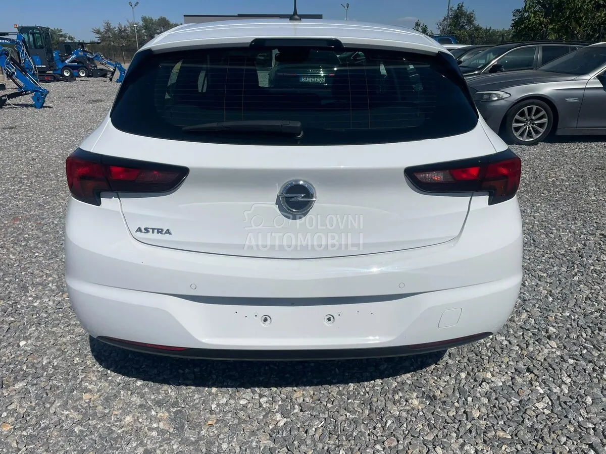 Opel Astra K 2020 photo 5