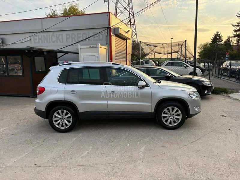 Volkswagen Tiguan 2009 photo 4