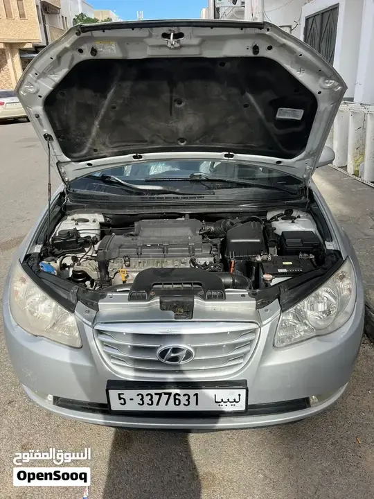 Hyundai Avante 2009 photo 4