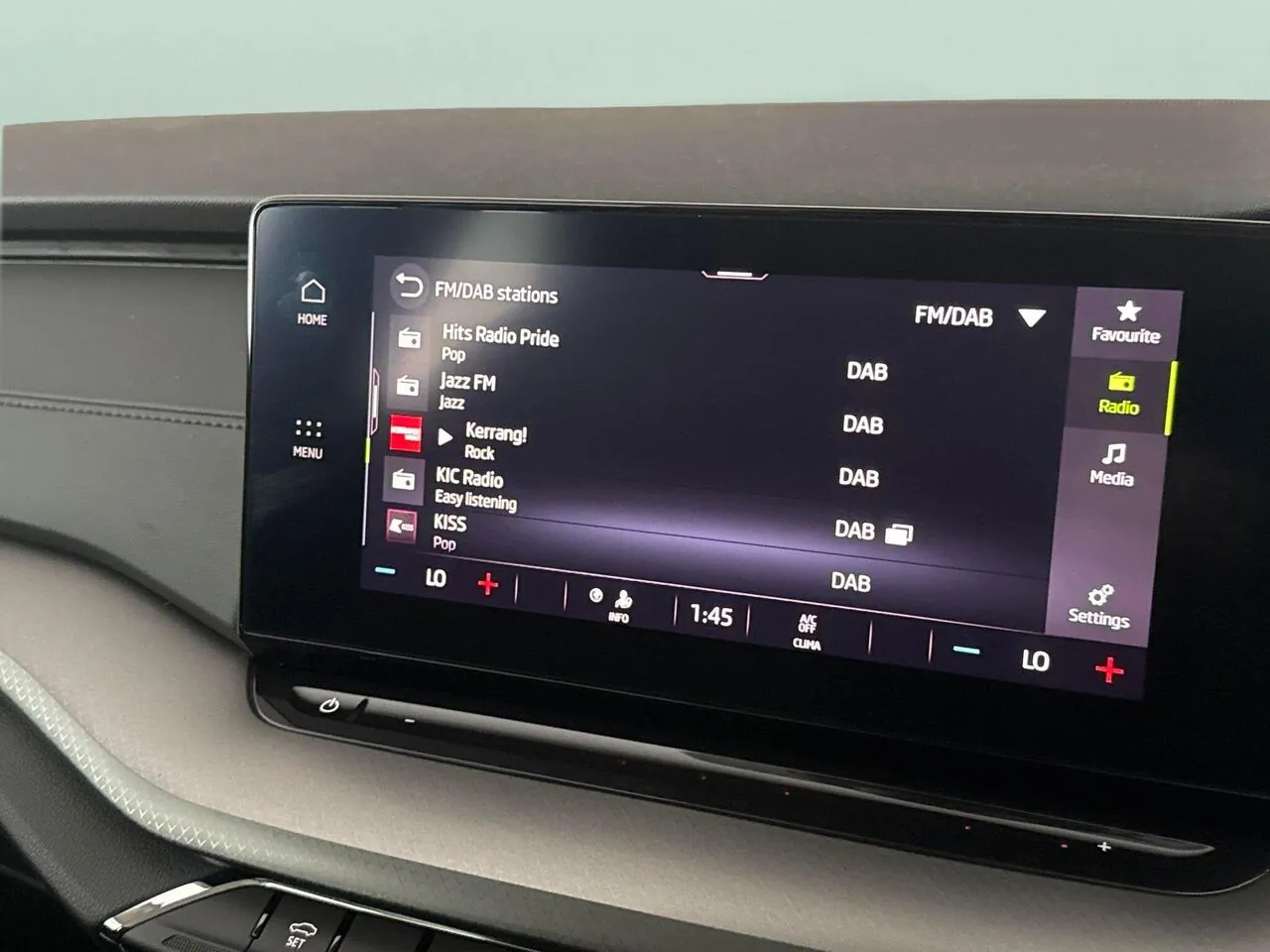 Skoda Octavia 2022 photo 5