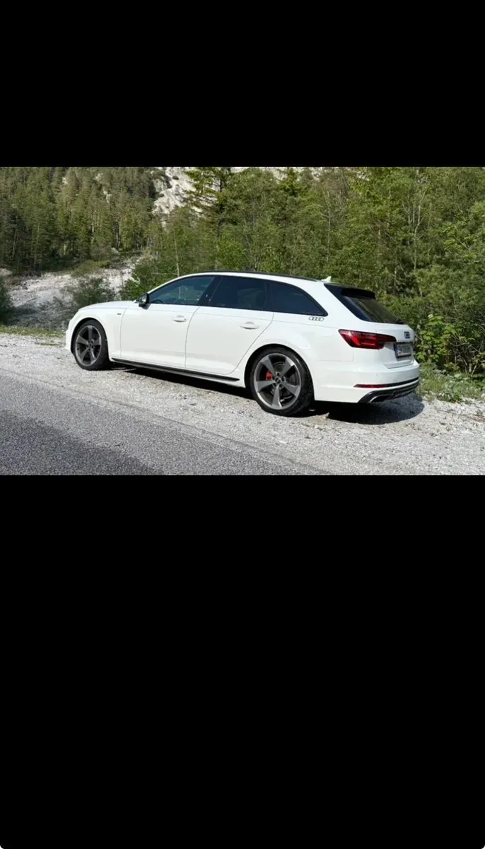 Audi A4 2019 photo 2