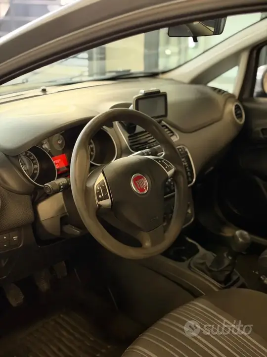 Fiat Punto Evo 2010 photo 5