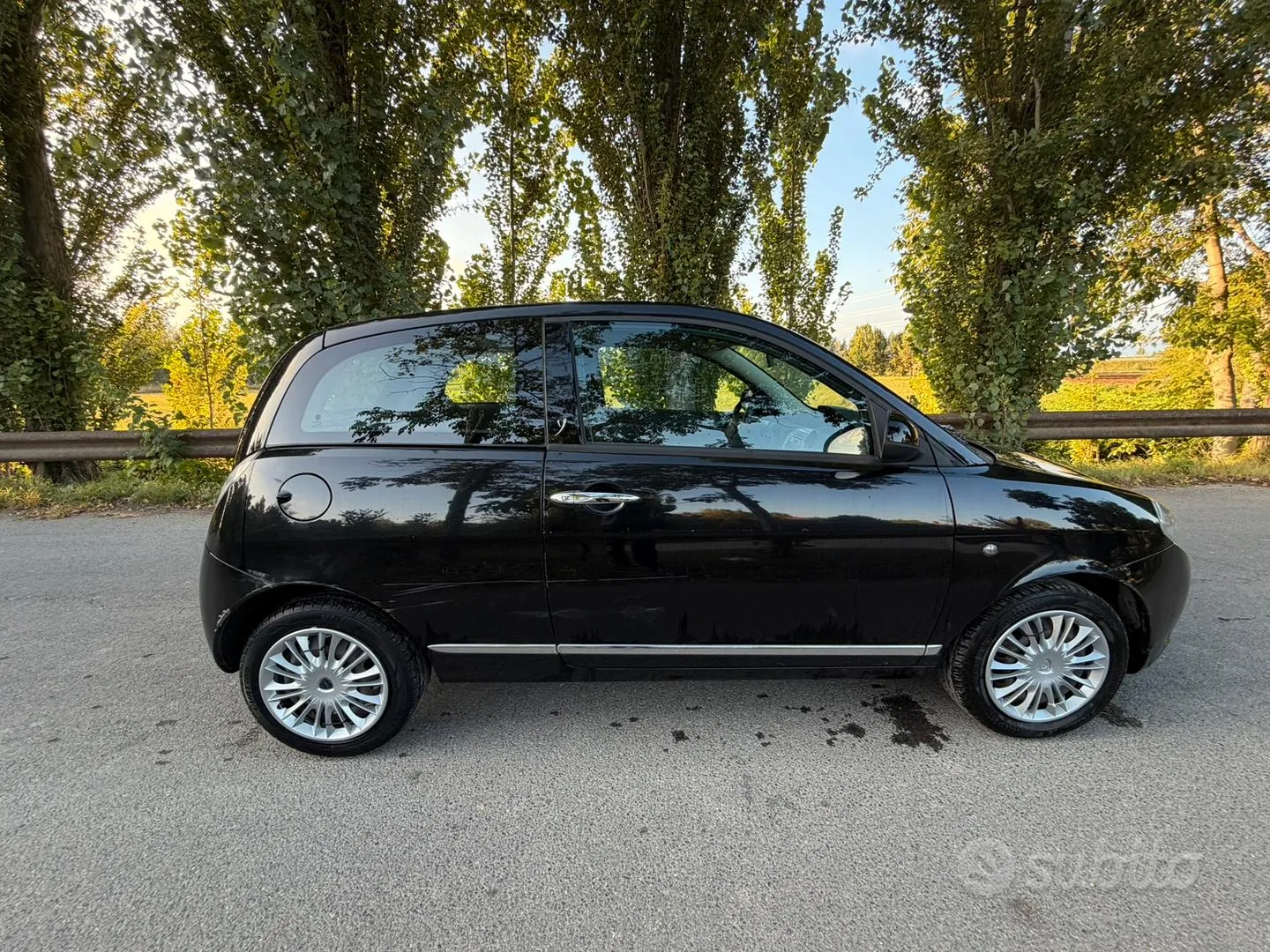 Lancia Ypsilon 2010 photo 4