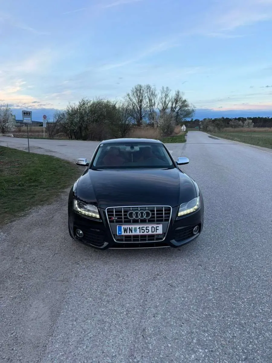 Audi A5 2010 photo 3