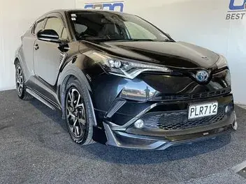 Toyota C-Hr 2017 photo 2