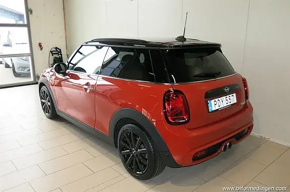 Mini Cooper S 2019 photo 4