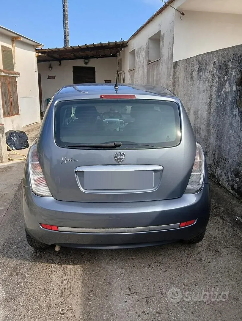 Lancia Ypsilon 2008 photo 4