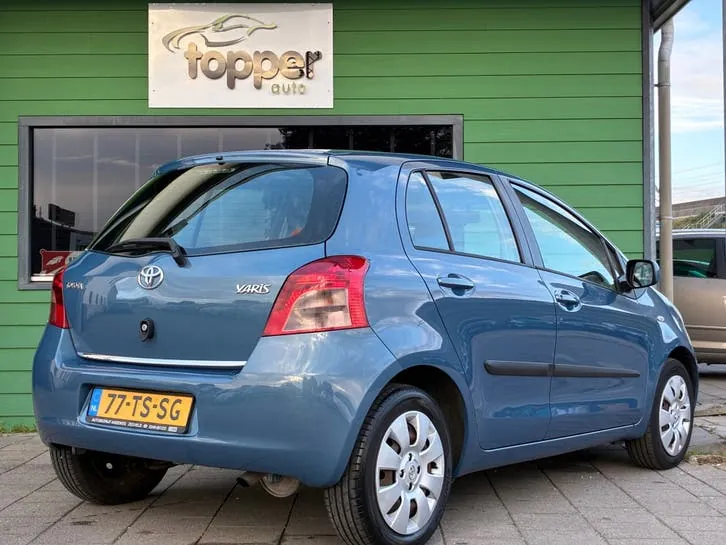 Toyota Yaris 2007 photo 3