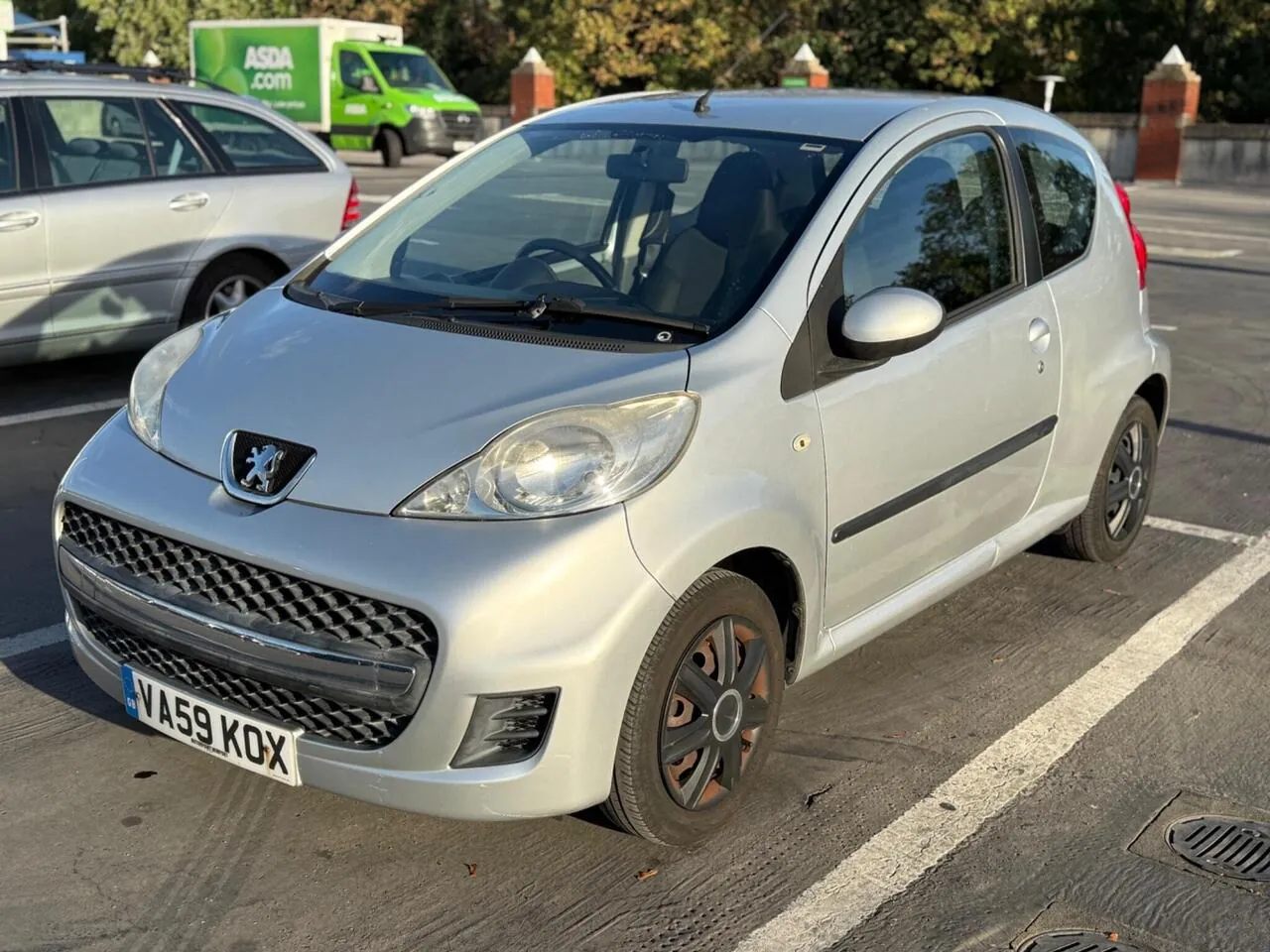 Peugeot 107 2010 photo 2