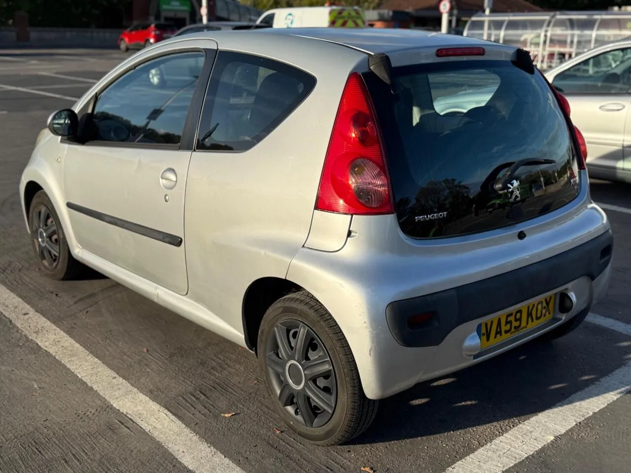 Peugeot 107 2010 photo 3