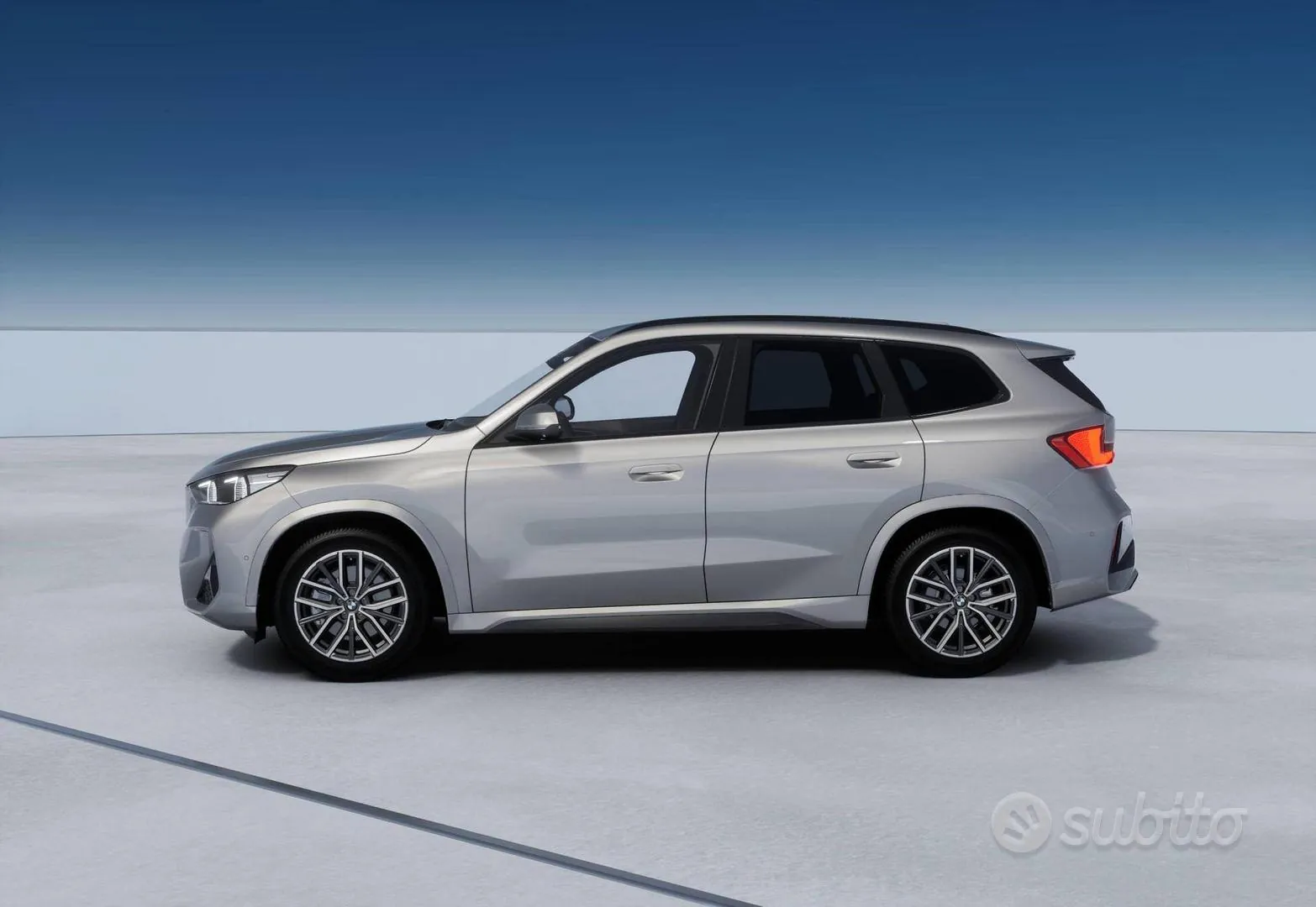 BMW X1 2024 photo 4