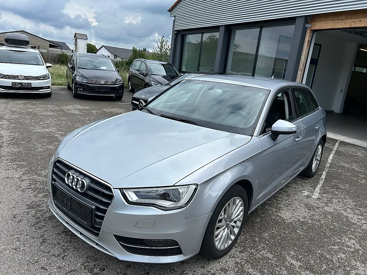 Audi A3 2014 photo 3