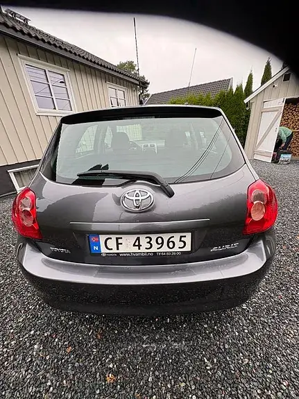 Toyota Auris 2007 photo 4