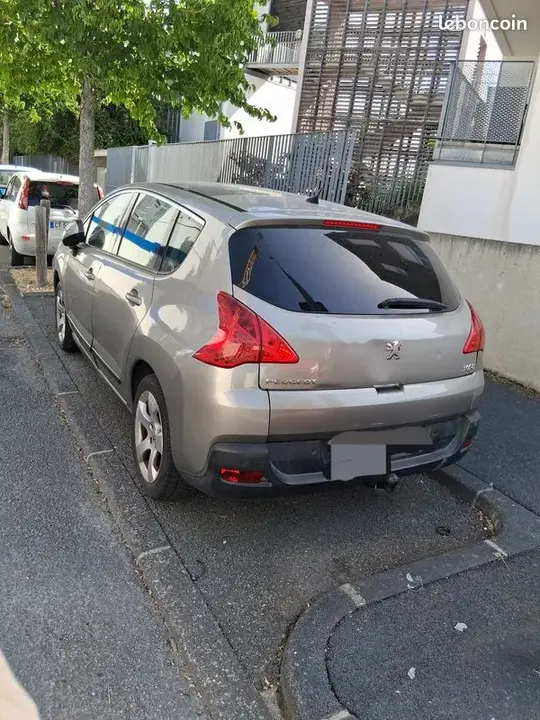 Peugeot 3008 2009 photo 2