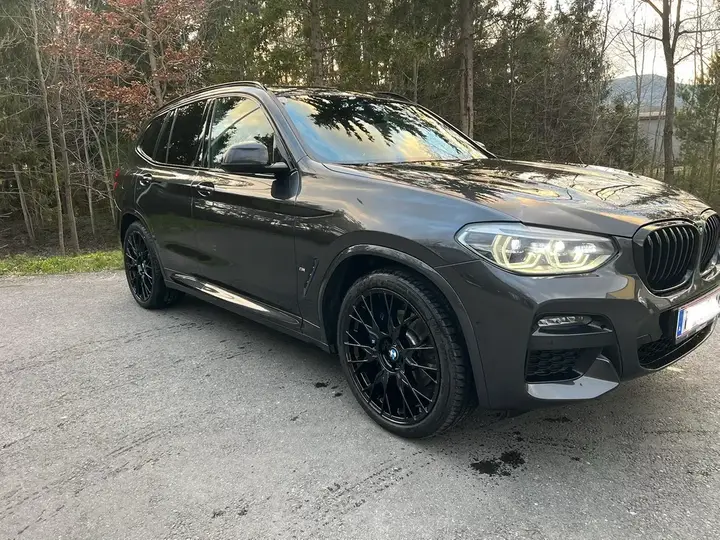 BMW X3 2021 photo 2
