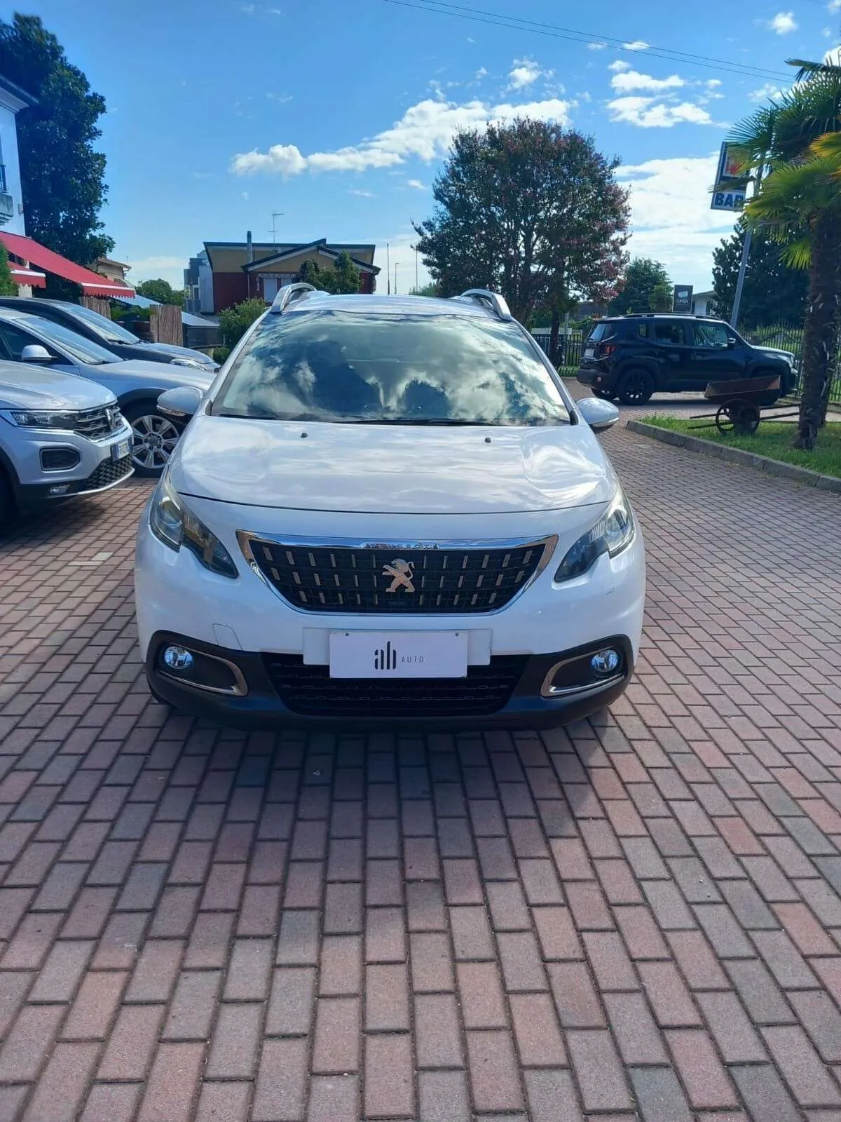Peugeot 2008 2018 photo 3