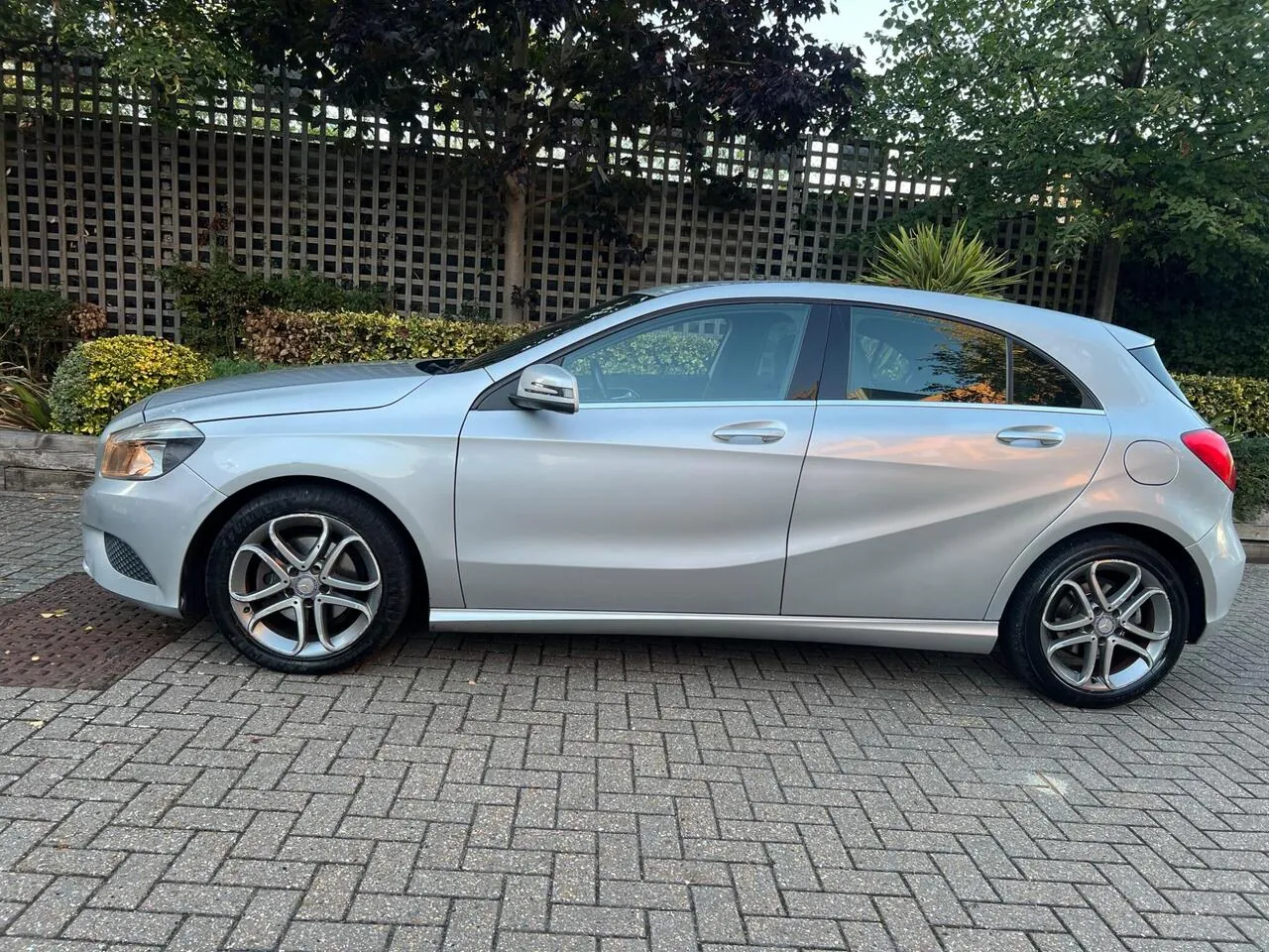 Mercedes-Benz A-Class 2014 photo 5