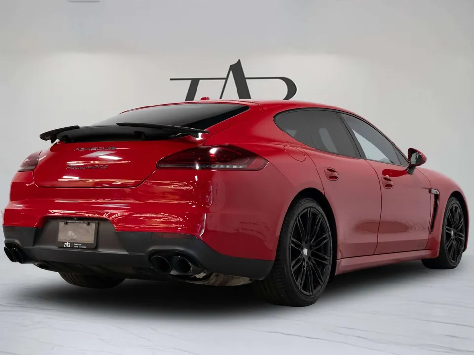 Porsche Panamera 2015 photo 4