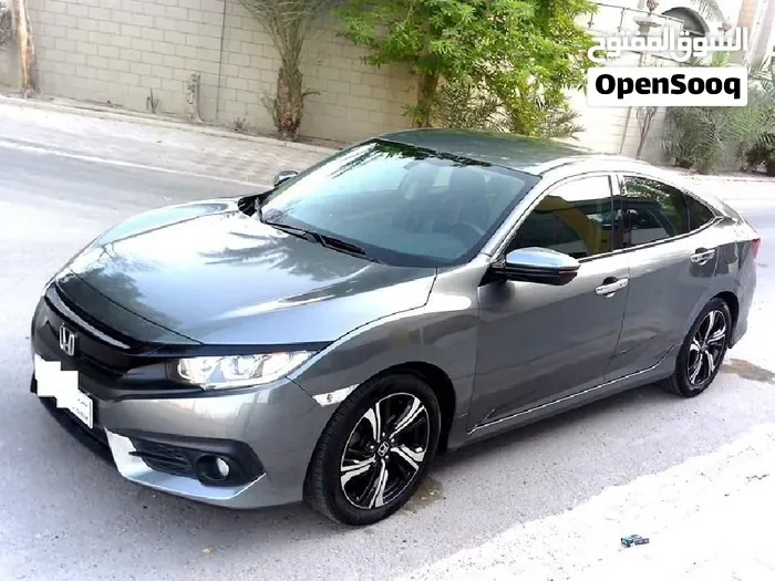 Honda Civic 2018 photo 3