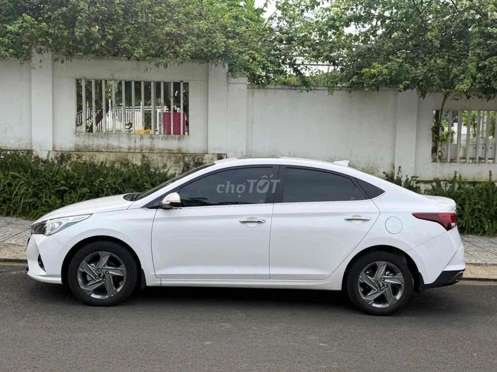Hyundai Accent 2024 photo 5