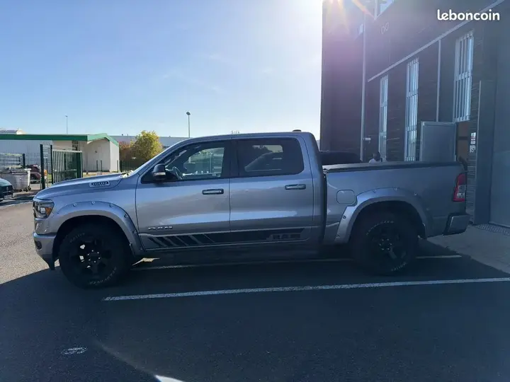 Dodge Ram 1500 2021 photo 4