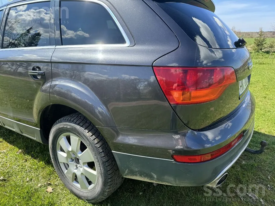 Audi Q7 2007 photo 5