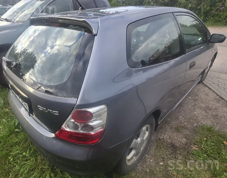Honda Civic 2004 photo 4