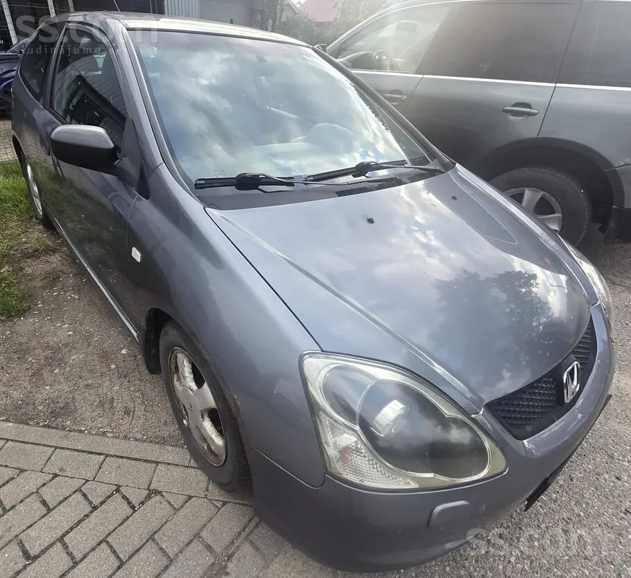 Honda Civic 2004 photo 2