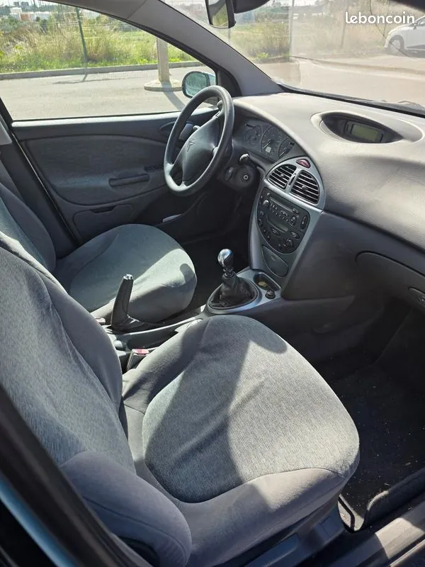 Citroen C5 2003 photo 3