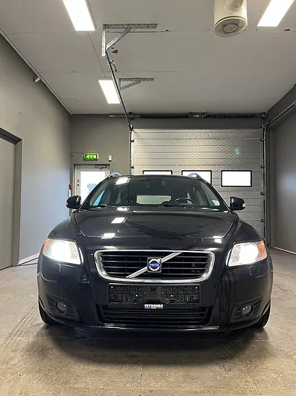 Volvo V50 2010 photo 3