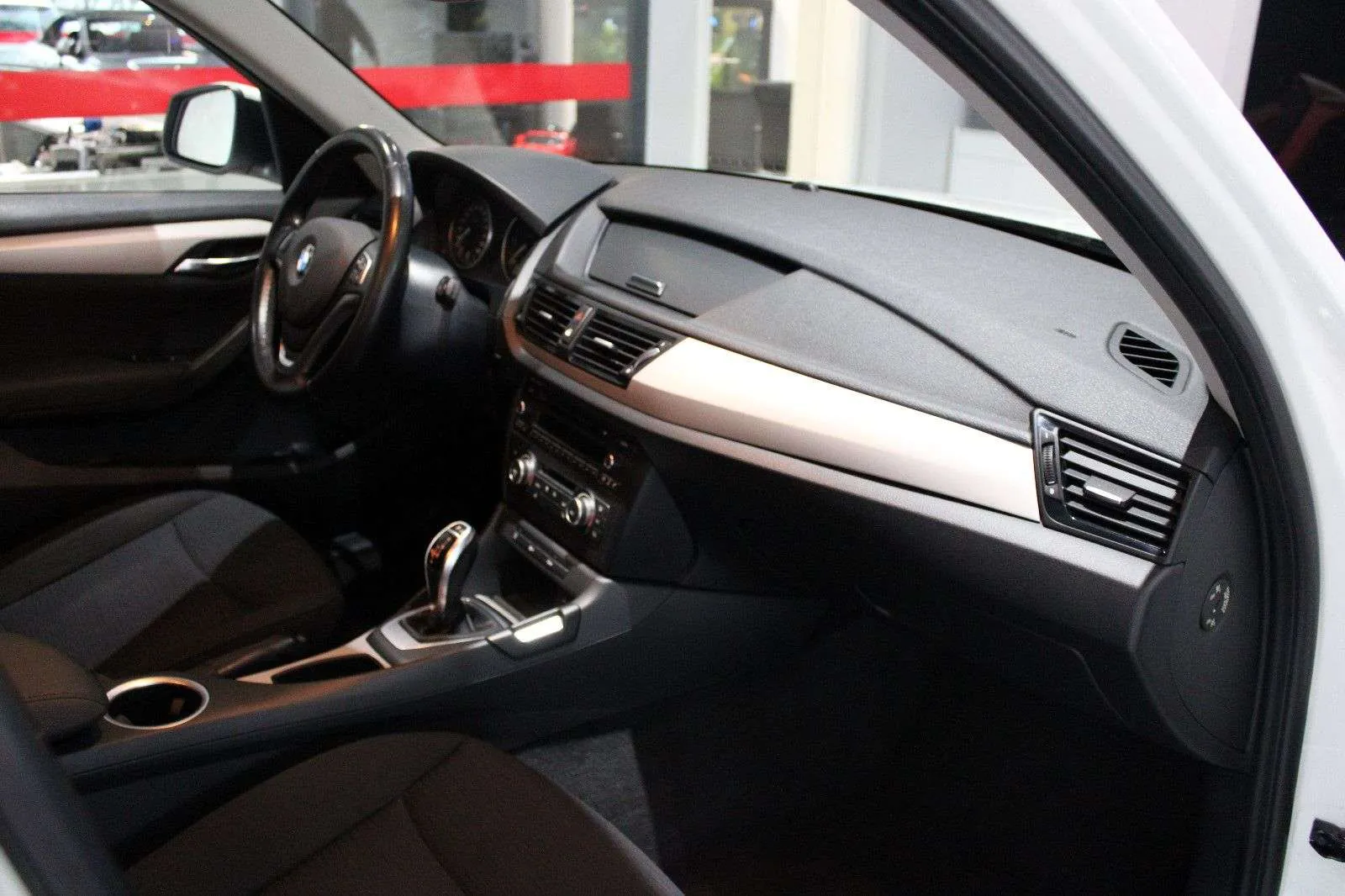 BMW X1 2012 photo 5