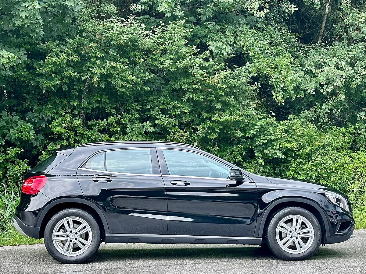 Mercedes-Benz Gla 2017 photo 3