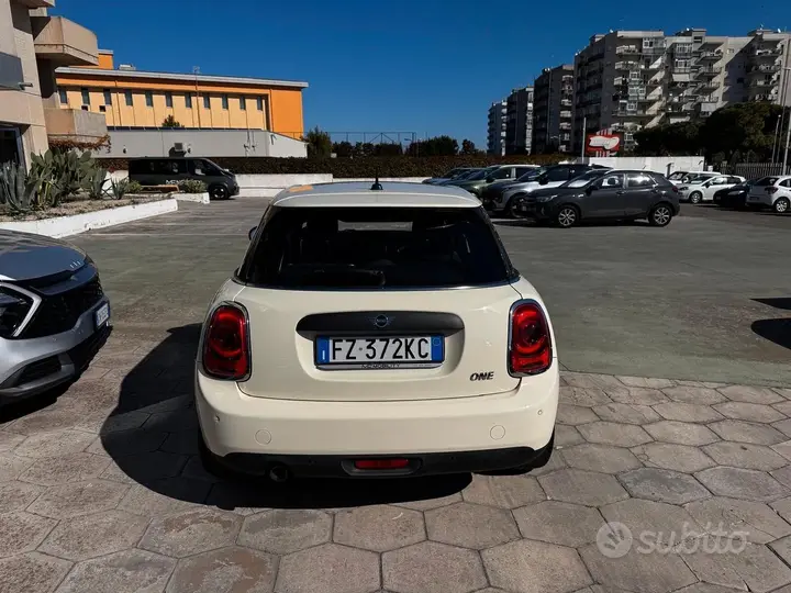 Mini Cooper 2019 photo 3