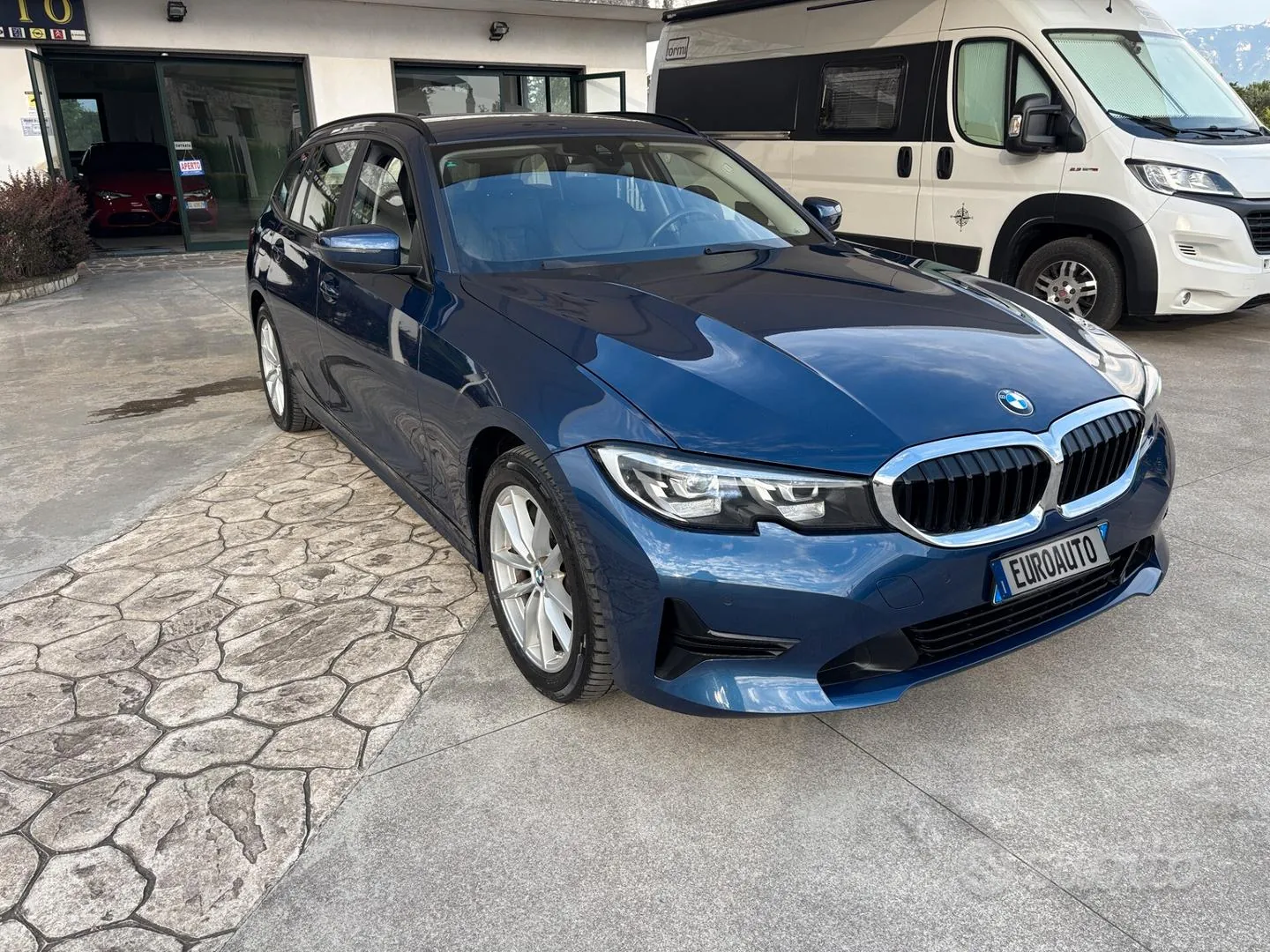 BMW 320D 2021 photo 3