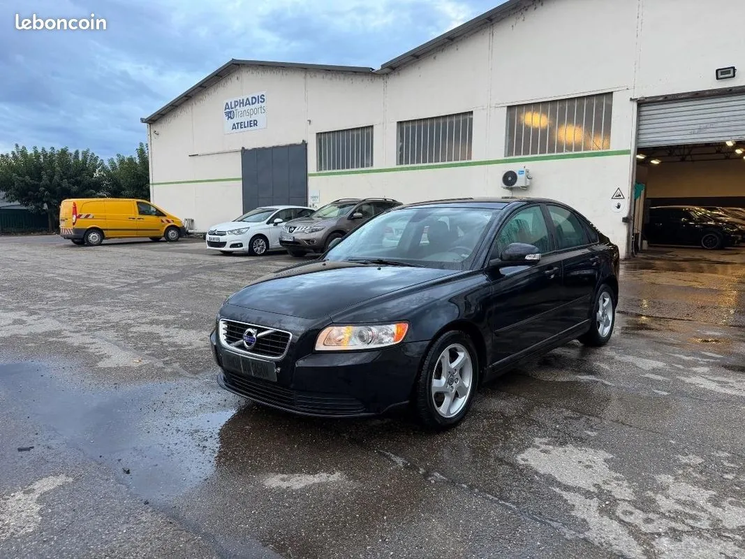 Volvo S40