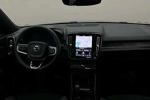 Volvo Xc40 2024 photo 3