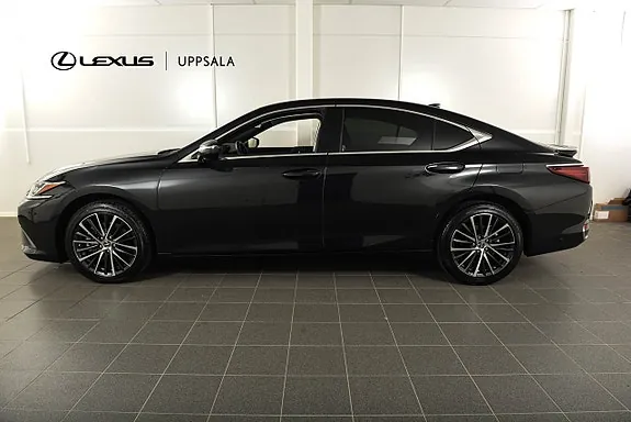 Lexus Es300H 2025 photo 2