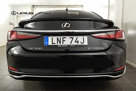 Lexus Es300H 2025 photo 5