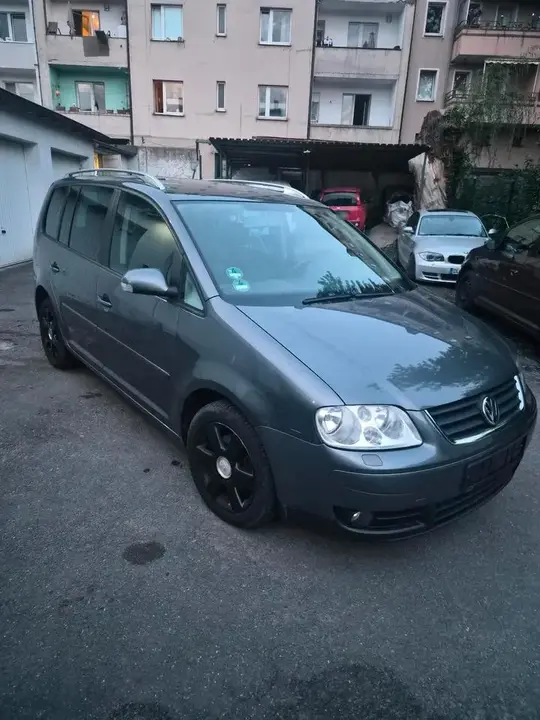 Volkswagen Touran