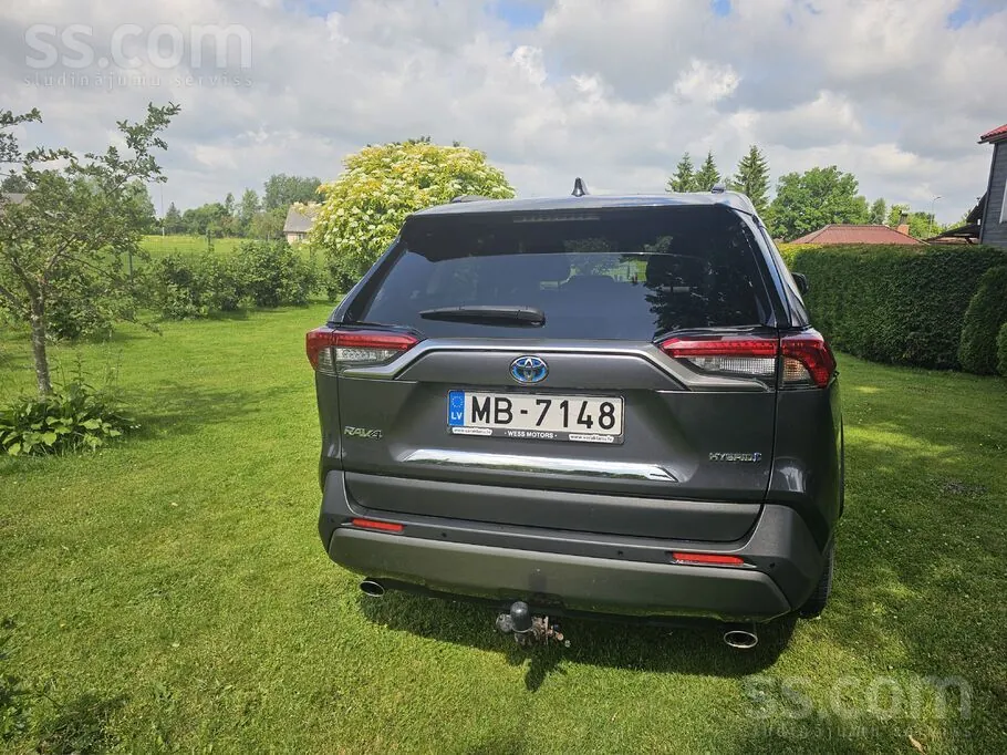 Toyota Rav4 2019 photo 3