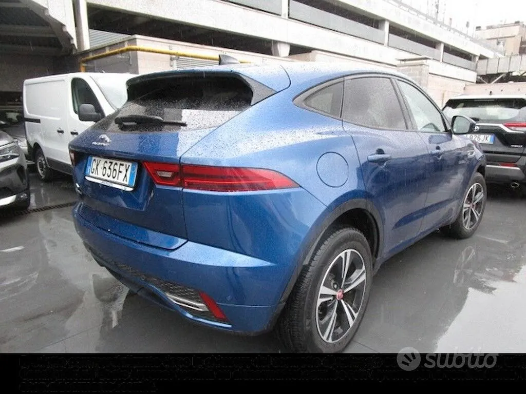 Jaguar E-Pace 2022 photo 5