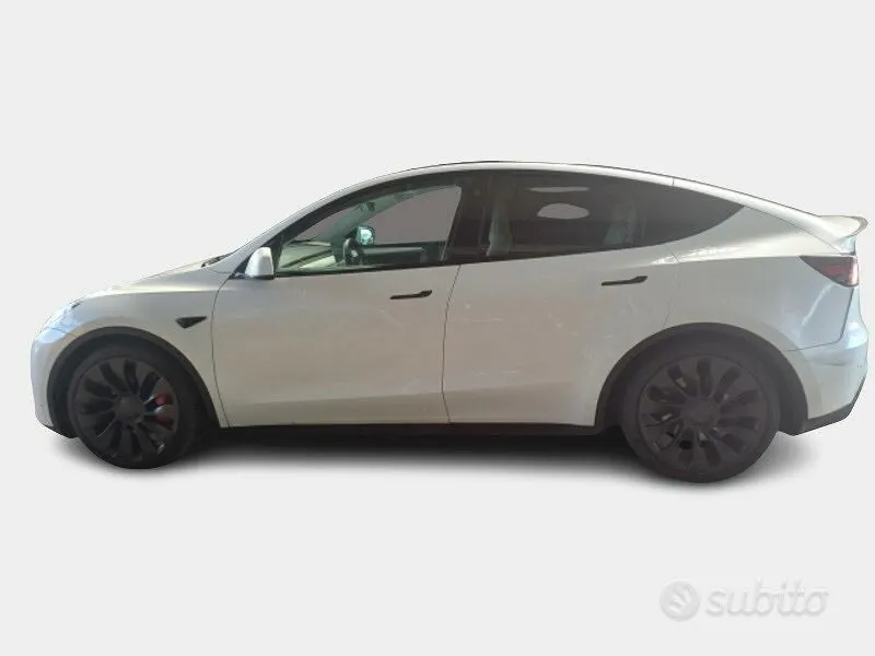 Tesla Model Y 2023 photo 5