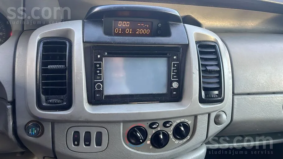 Opel Vivaro 2006 photo 2