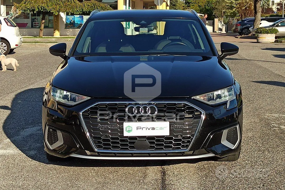 Audi A3 2021 photo 2
