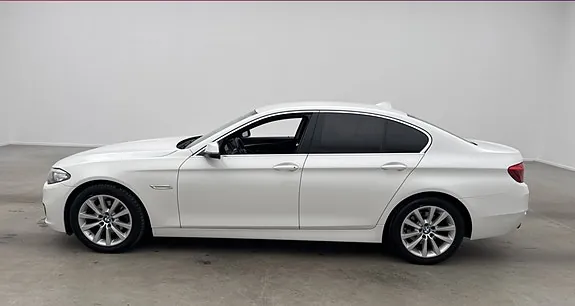 BMW 520D 2016 photo 2