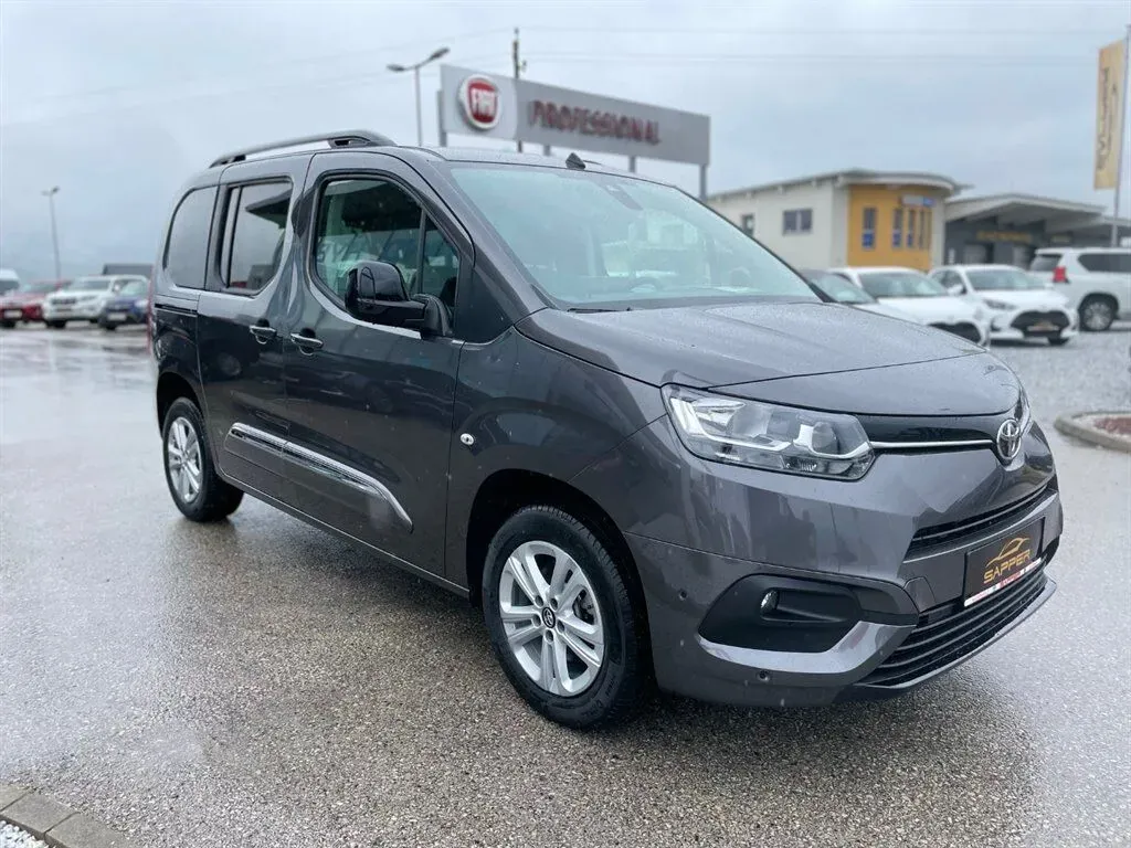 Toyota Proace City Verso L1 2024 photo 3
